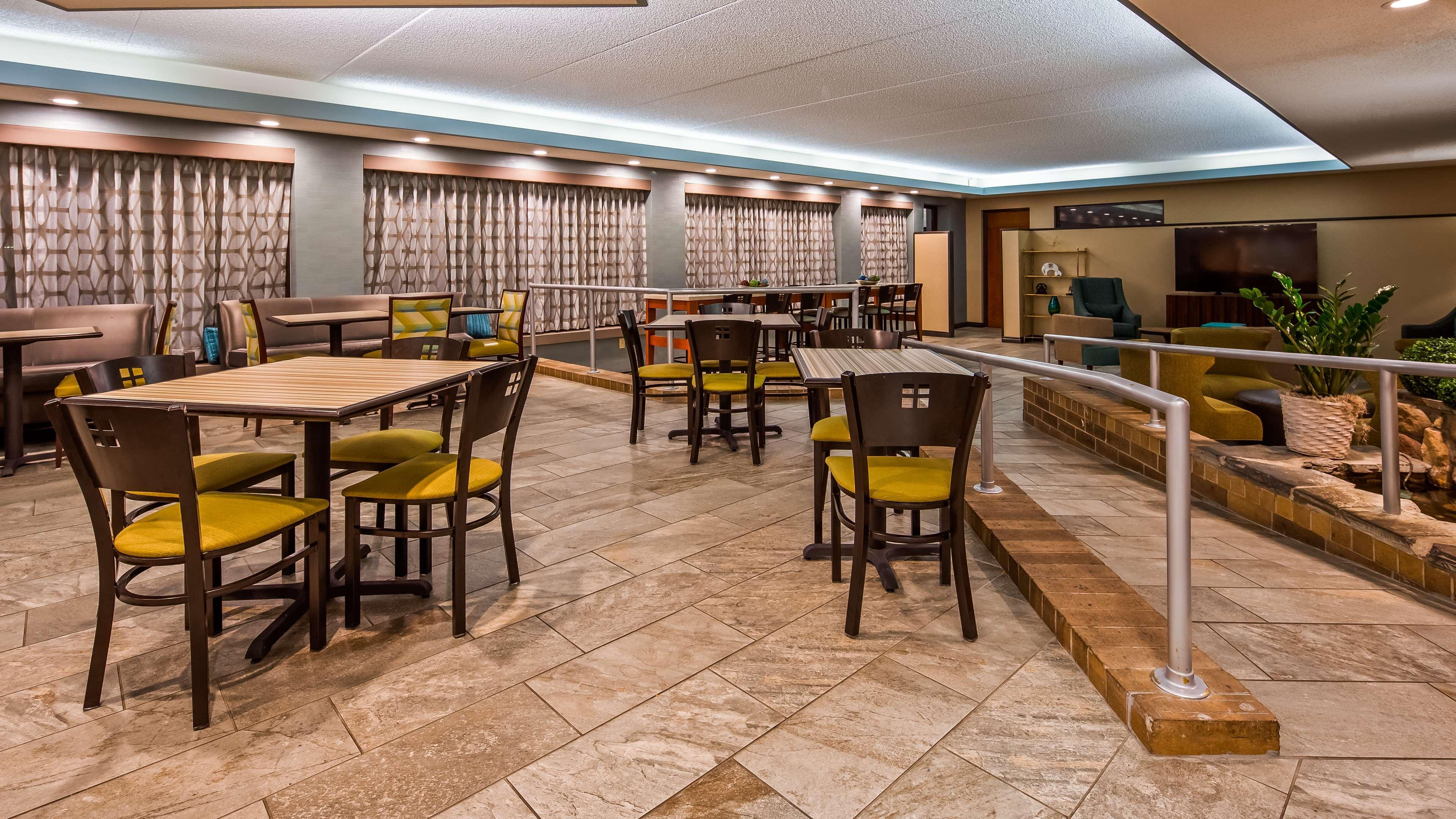 沃伦贝蒙特旅馆及套房酒店 外观 照片